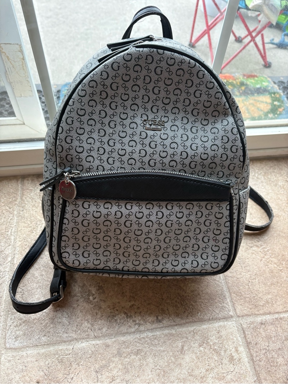 GUESS Los Angeles- Gray/Black Patterned Women's Bag